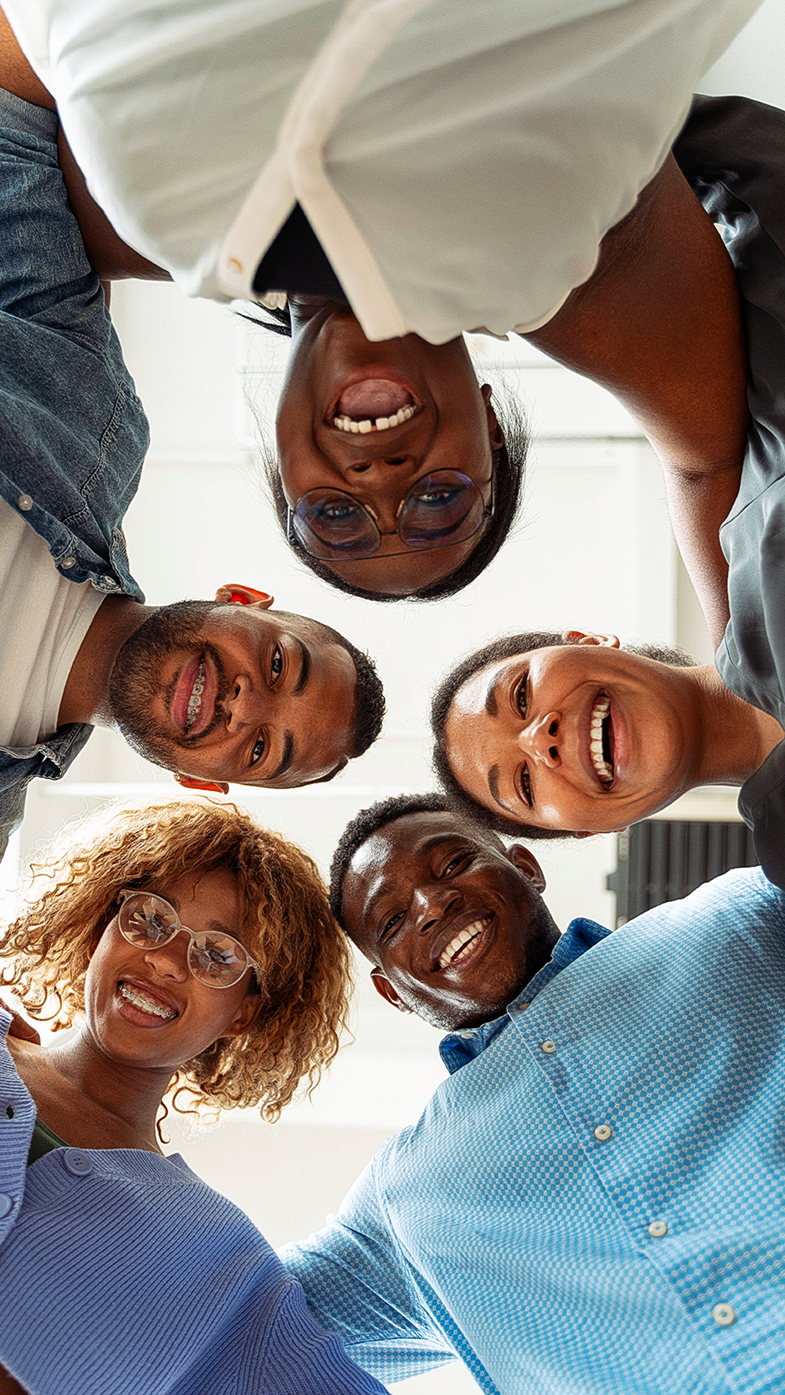 CityPal App Interface - Alerts & Feed